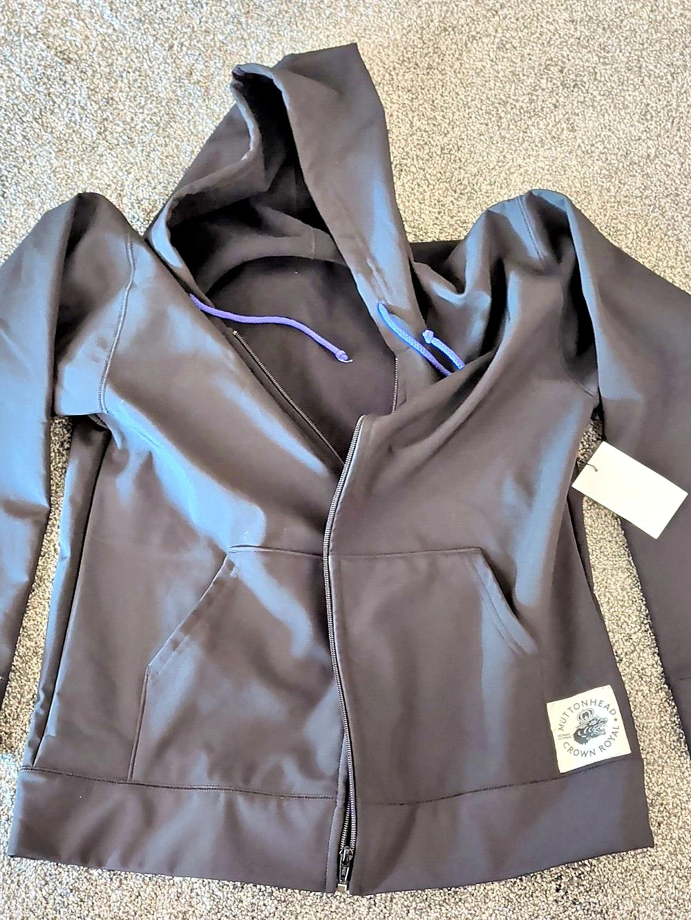 Crown Royal Muttonhead Black Hooded Jacket Size Small NWT